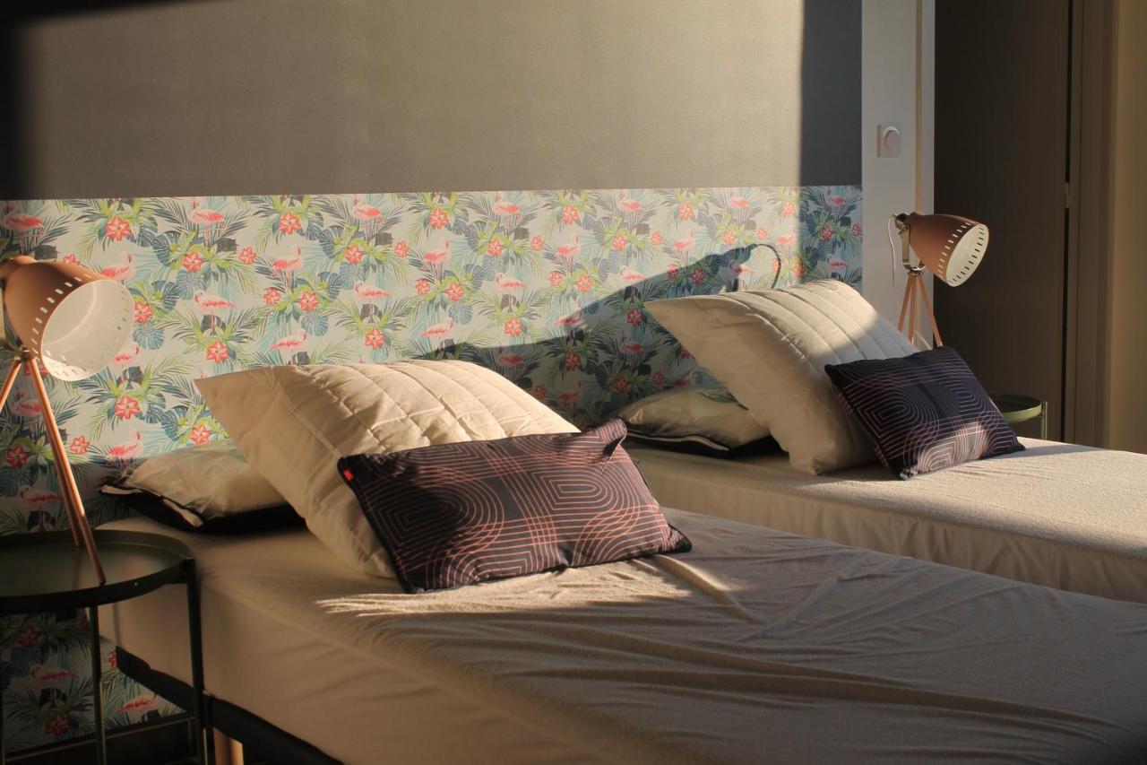 Plein Sud Avec Jacuzzi Privatif Et Parking Prive Apartamento Sarlat-la-Canéda Exterior foto