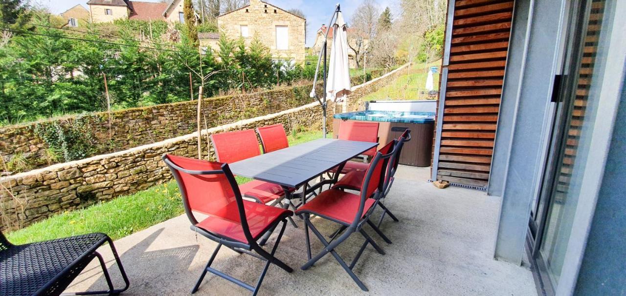 Plein Sud Avec Jacuzzi Privatif Et Parking Prive Apartamento Sarlat-la-Canéda Exterior foto