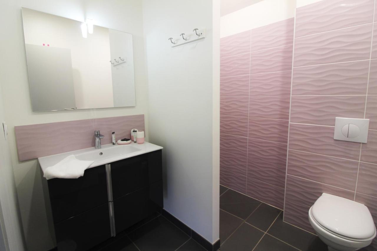 Plein Sud Avec Jacuzzi Privatif Et Parking Prive Apartamento Sarlat-la-Canéda Exterior foto